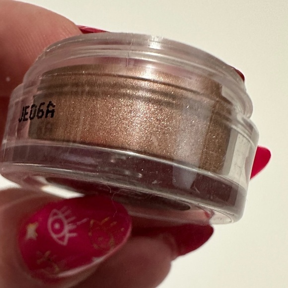 bareMinerals, PAMPER loose mineral eyeshadow, NWOB - Picture 4 of 8